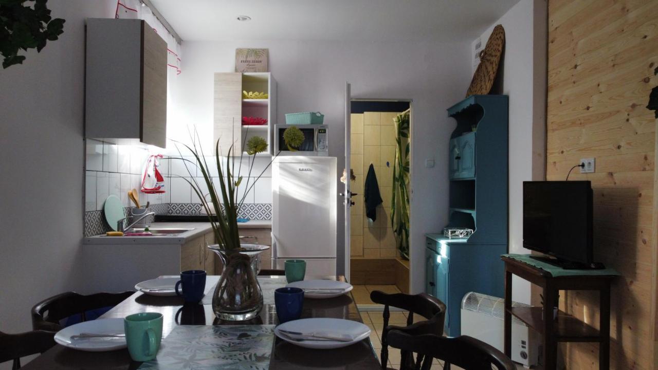 Borowno Wielkie Skarszewy Domek Letniskowy - Apartamenty Letniskowe Bagian luar foto